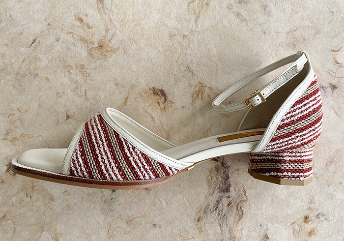 Gourde Sandal   Glossy White &amp; Stripe Red (Italy Fabric) 구르드 샌들 글로시 화이트 &amp; 스트라이프 레드 (이태리 원단)